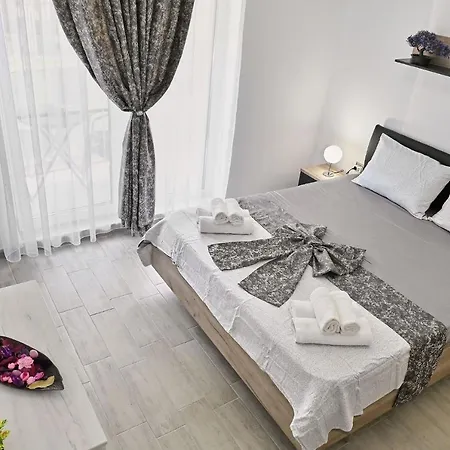 Moon Sea View - N Pools * Mamaia