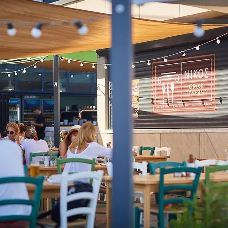 Moon Sea View - N Pools Apartamento *