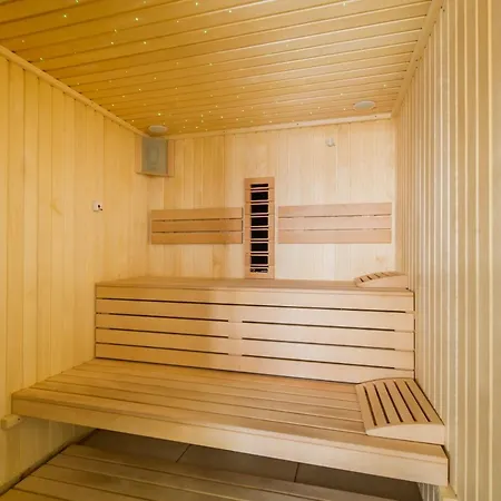 Moon Sea View - N Pools Apartamento *